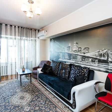 Ussr Hostel Бішкек Екстер'єр фото