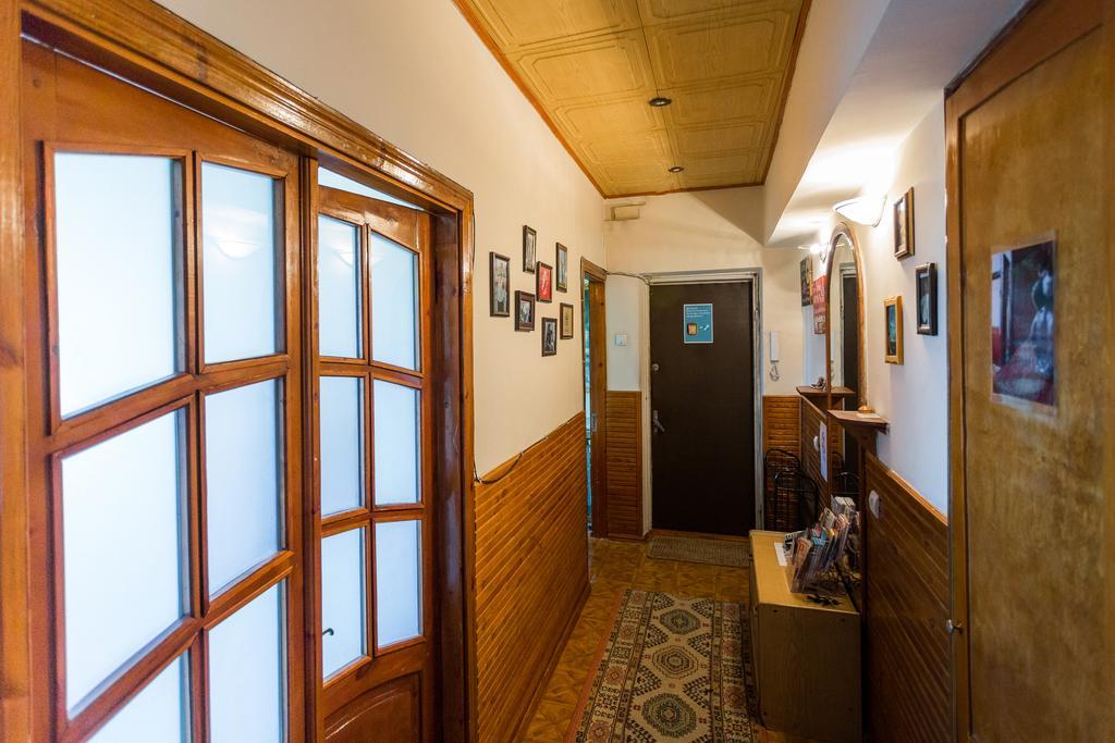 Ussr Hostel Бішкек Екстер'єр фото
