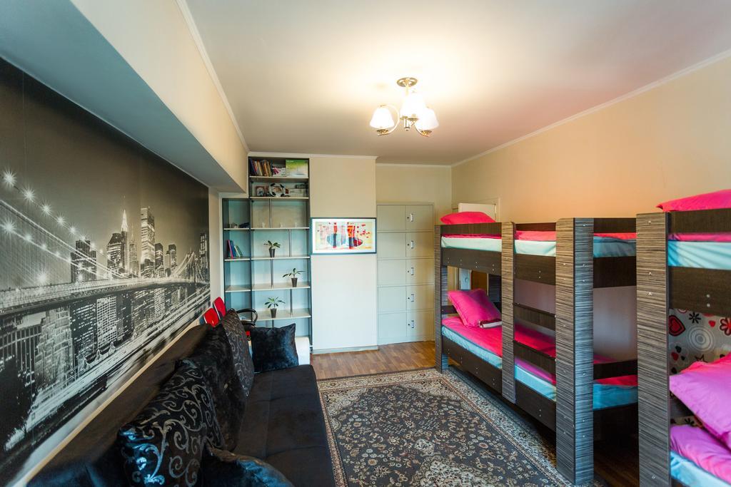 Ussr Hostel Бішкек Екстер'єр фото